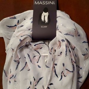 💞💝NWT 💞💝Massini 💞💝Scarf💞💝